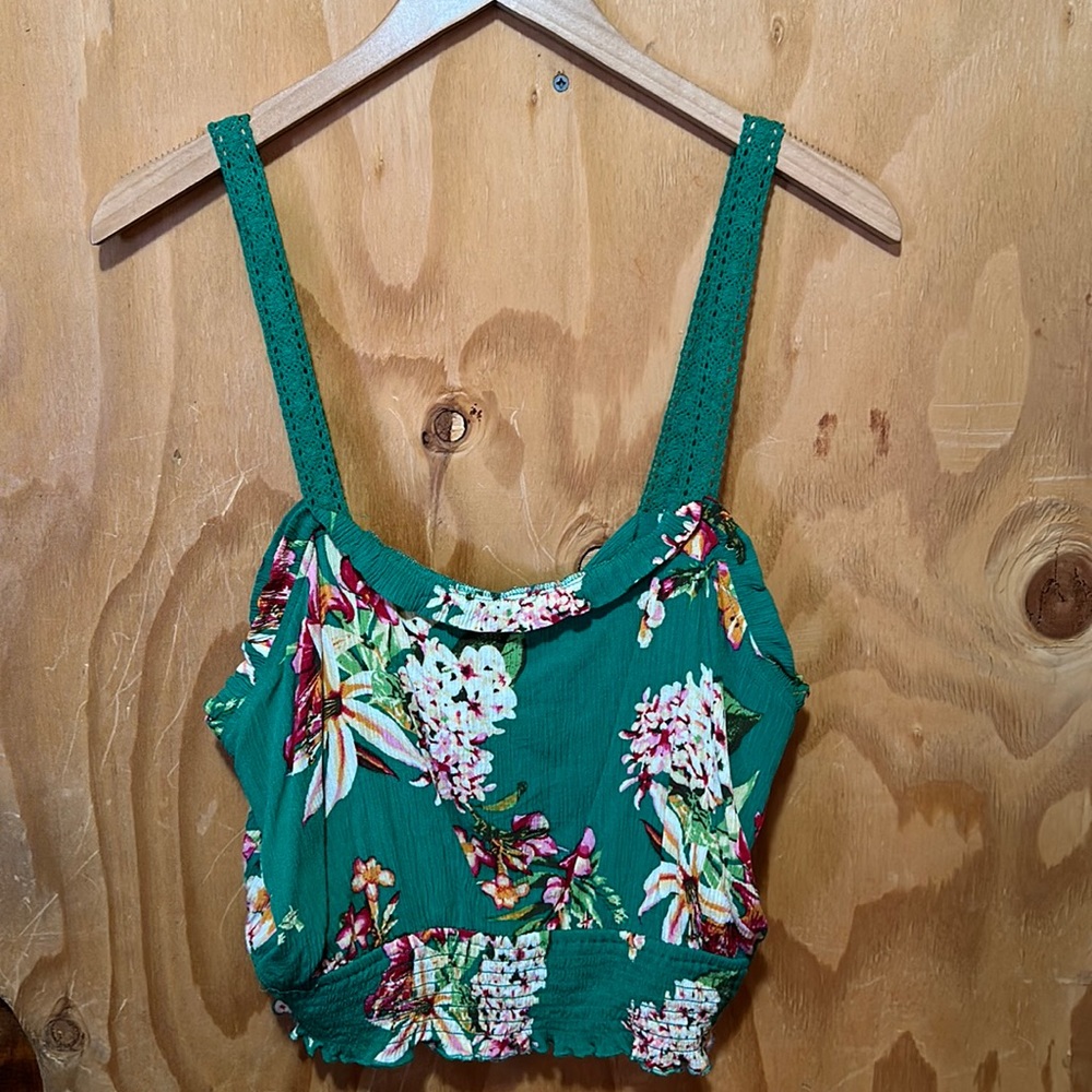 Express crop top
